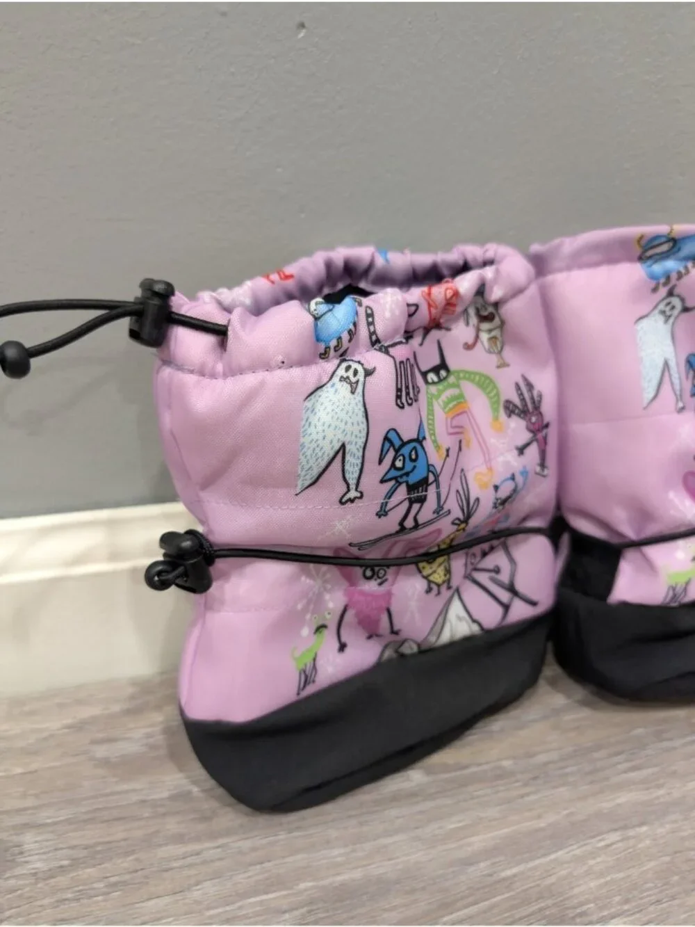 L-Bow Carly Jo Monster Pink Waterproof Booties Fleece Lined Non-Slip Sz 12-24M